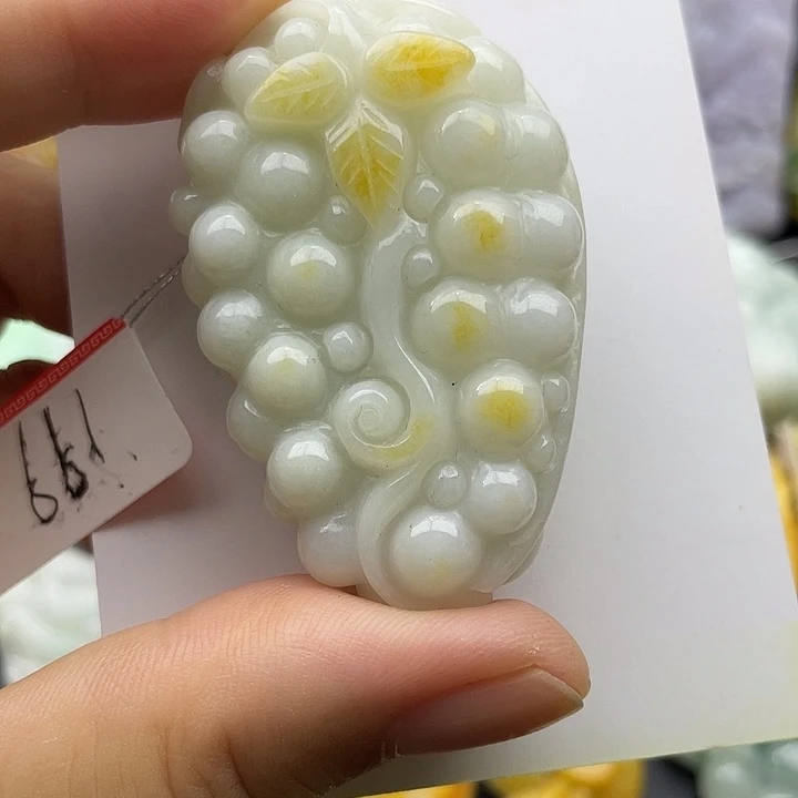 翡翠未镶嵌颈饰天然翡翠