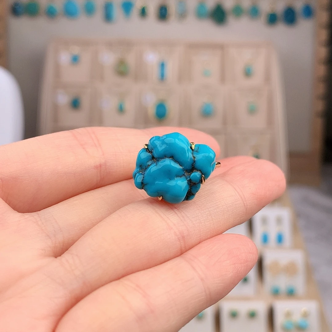 绿松石18K金镶嵌戒指