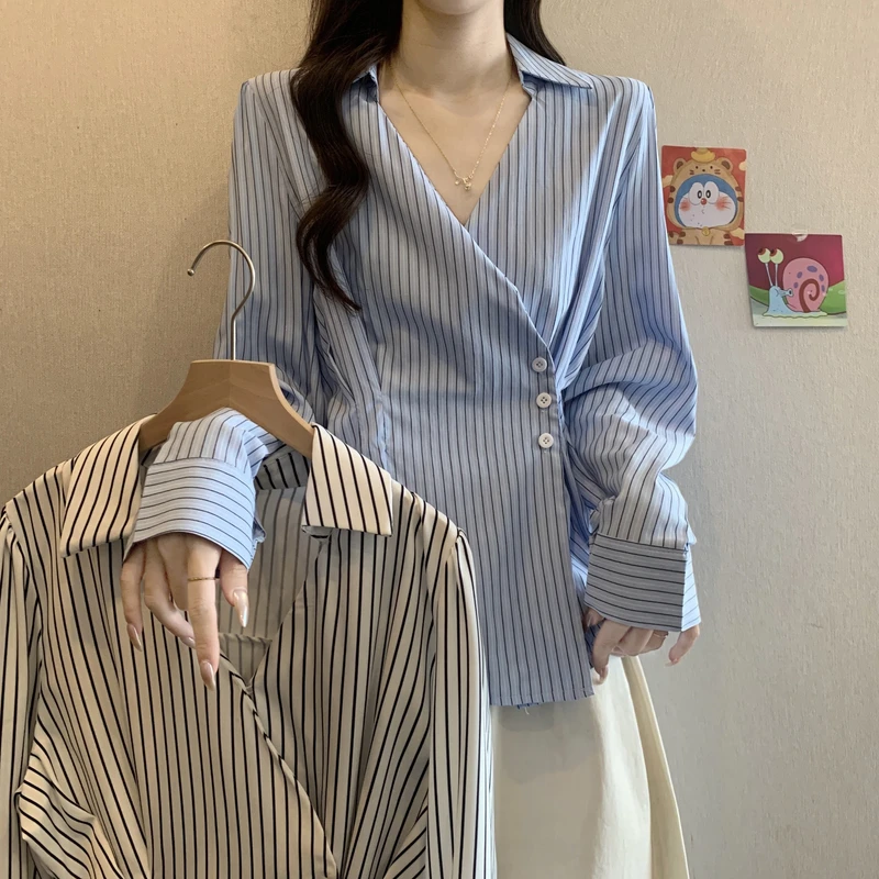 高级感条纹长袖衬衫女秋季大码胖mm收腰显瘦不规则设计感上衣