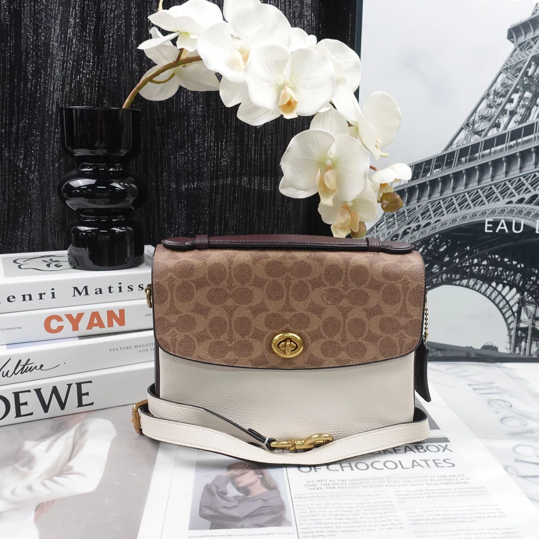 95新 COACH/蔻驰 单肩包/T10233020