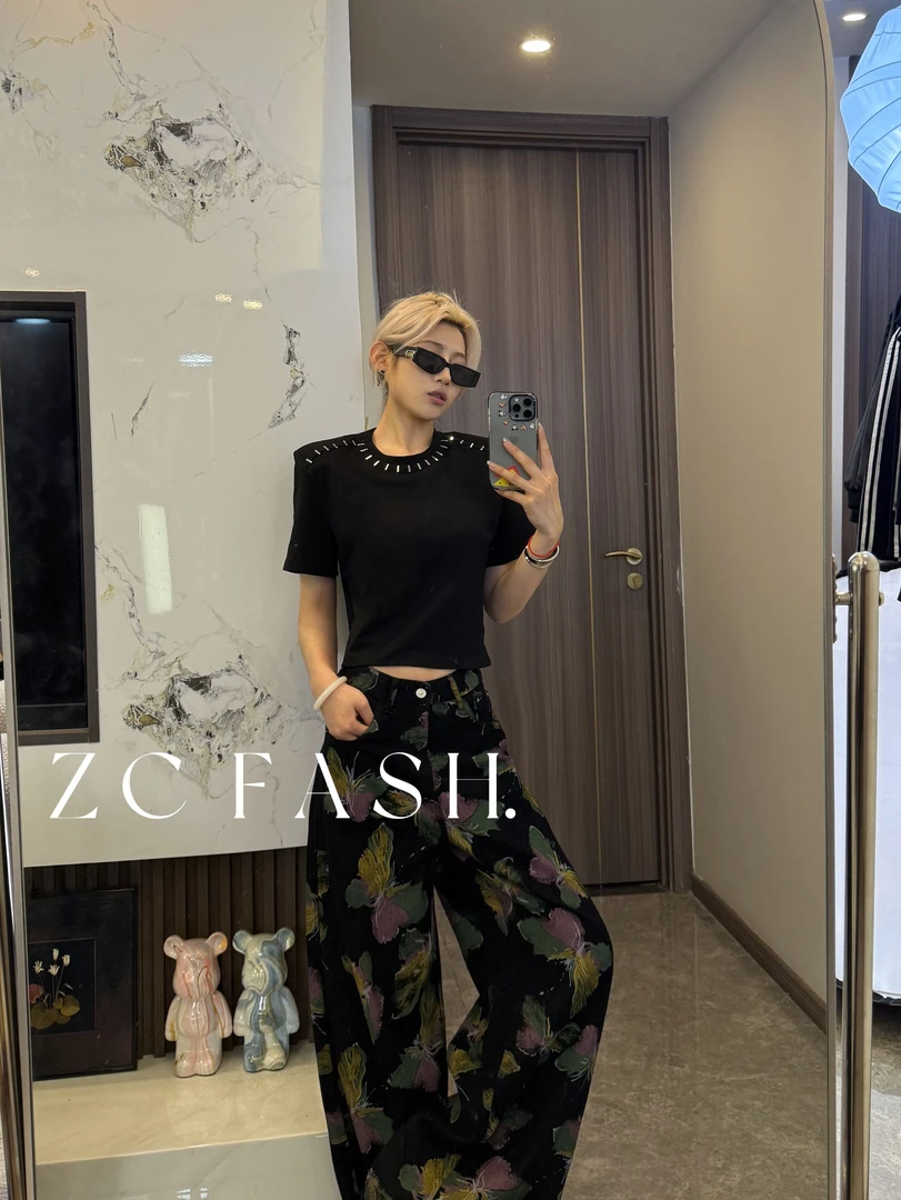 ZC-【夏季新款】小众金属装饰纯色短袖T恤-s102