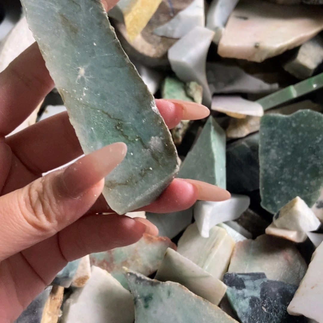 翡翠未镶嵌颈饰天然翡翠