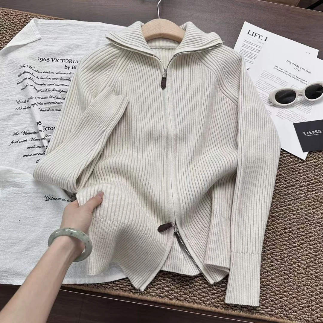 飞飞家~皮拉链！！显瘦没边了~双拉链翻领外套细坑条#针织衫Y8612