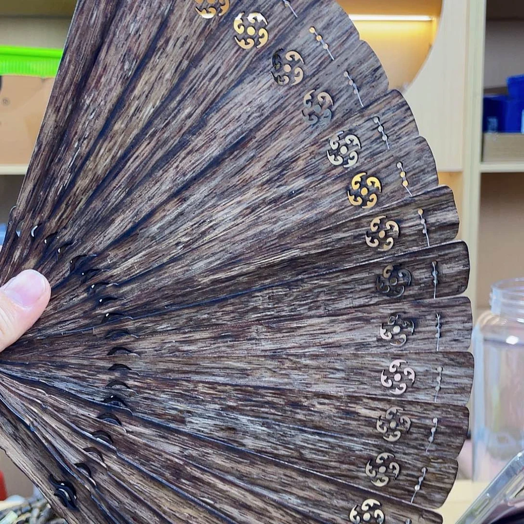 沉香碎屑沉香棋楠原材扇子一把多样性发一
