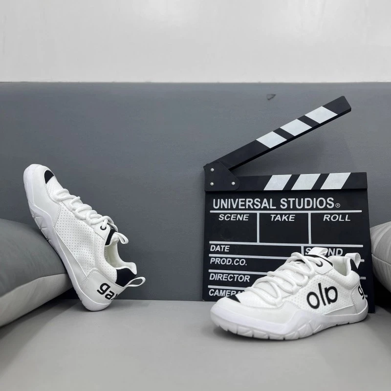 【香港QXWB&Shoes官方正品】2025夏季时尚潮流百搭男鞋皮面透气厚底