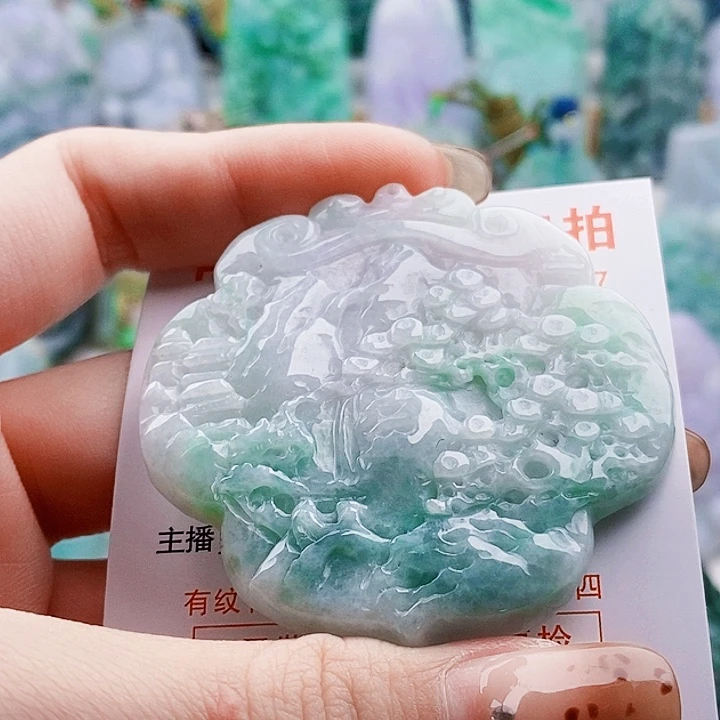 吊坠(不含链)未镶嵌翡翠