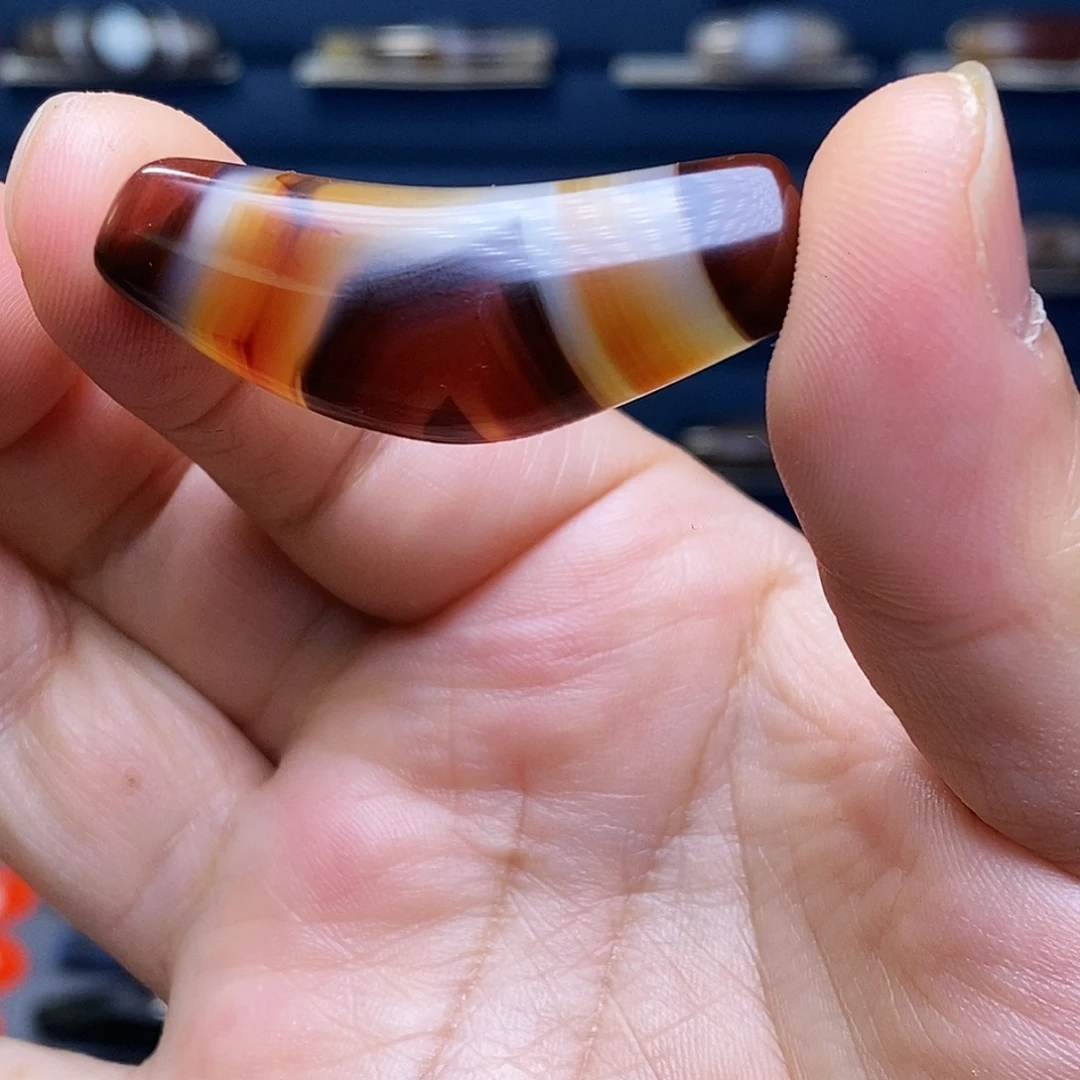 明***天玛瑙/玉髓未镶嵌吊坠(赠链)