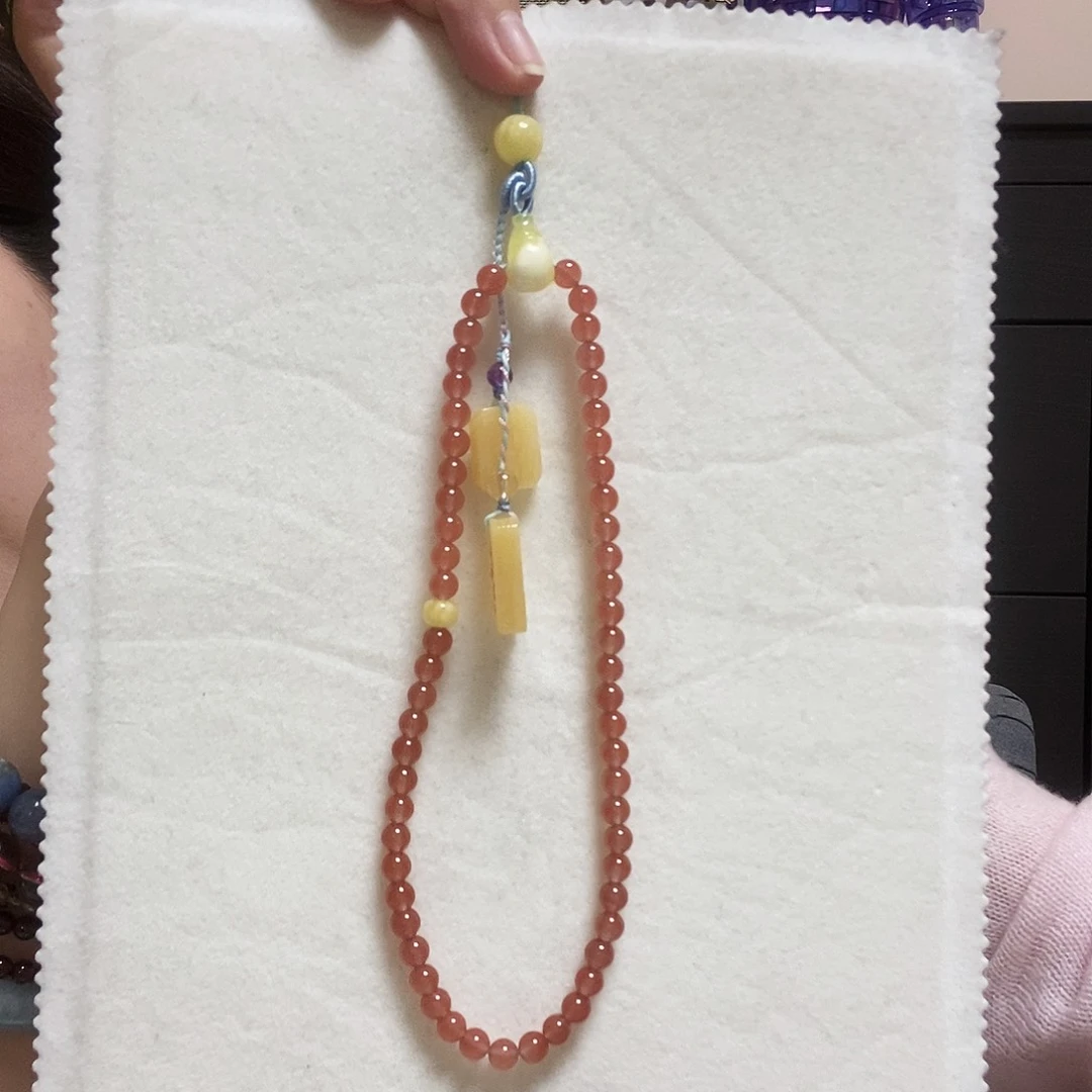 南红玛瑙车挂未镶嵌简单