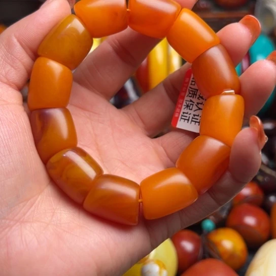 琥珀手串未镶嵌蜜蜡