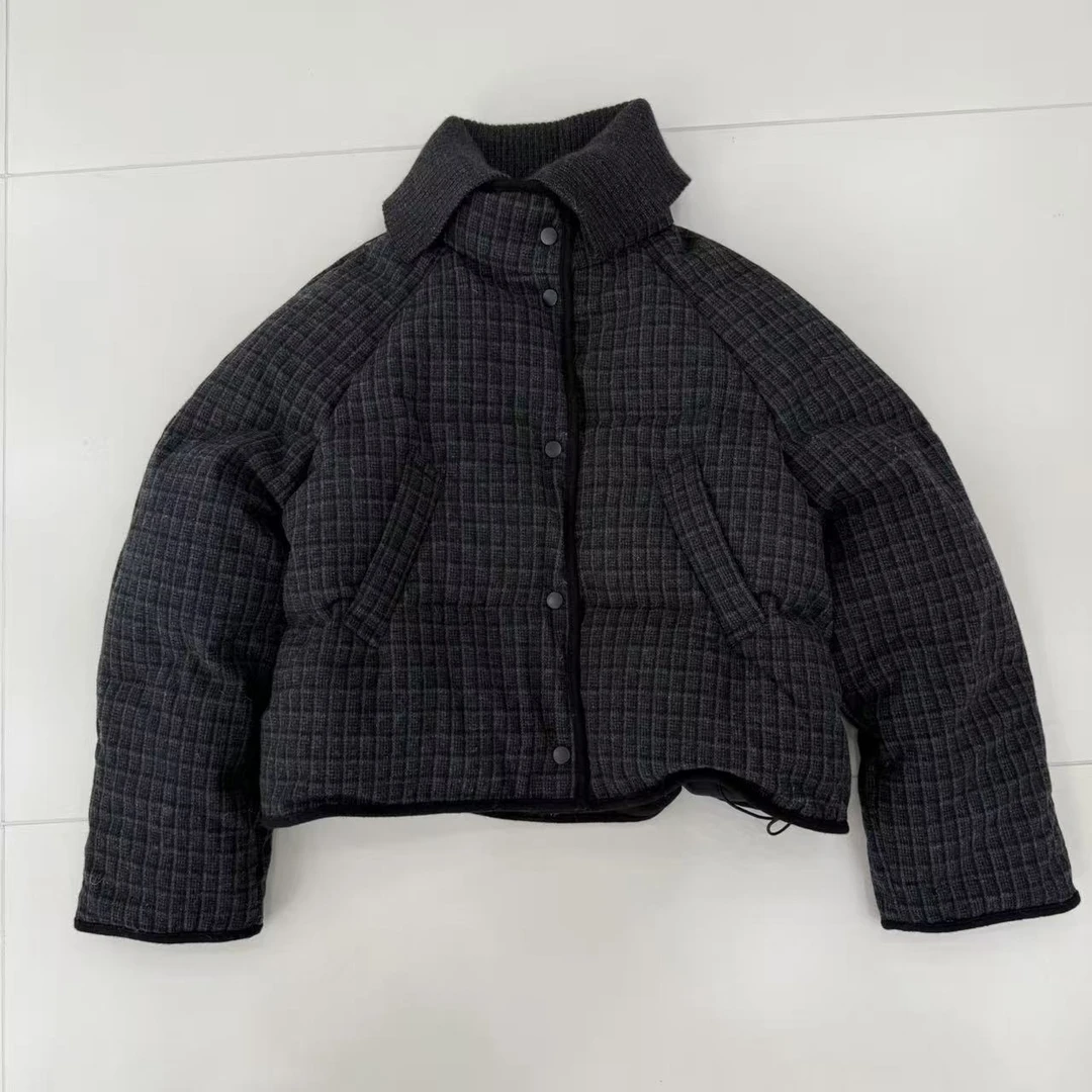 格子常规款拼接立领短款女羽绒服时尚冬季保暖小香风