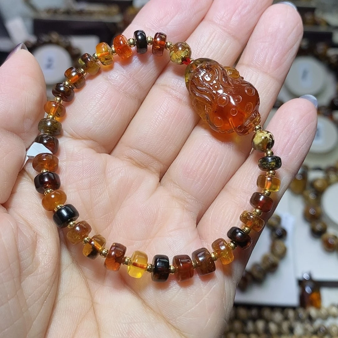 琥珀未镶嵌裸石多宝