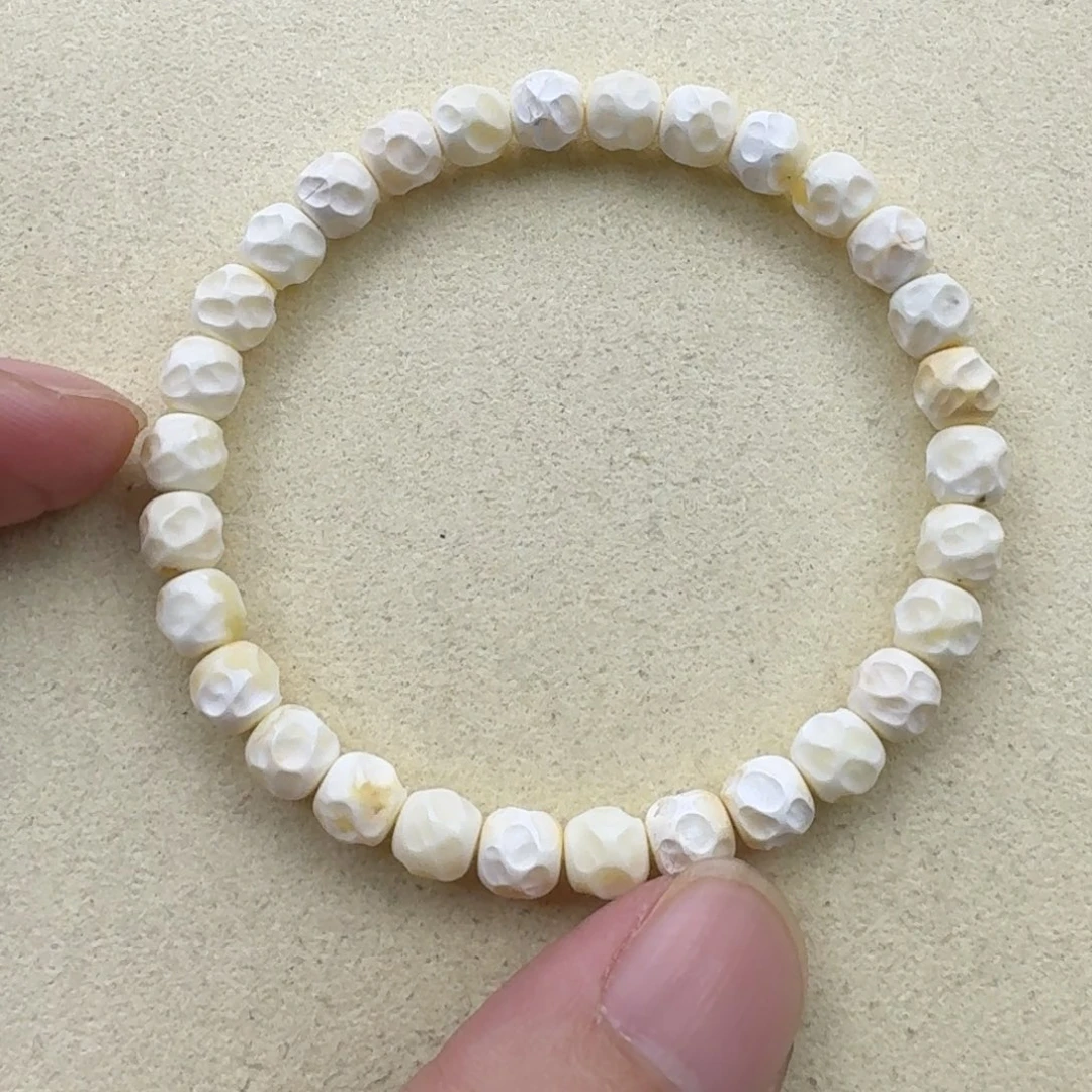 琥珀手链未镶嵌麦****柜蜜蜡手串