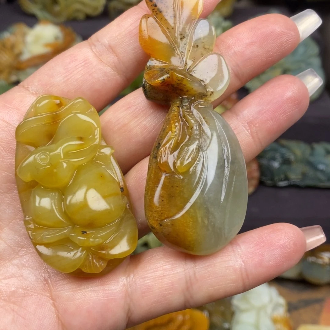 蛇纹石玉未镶嵌吊坠(不含链)