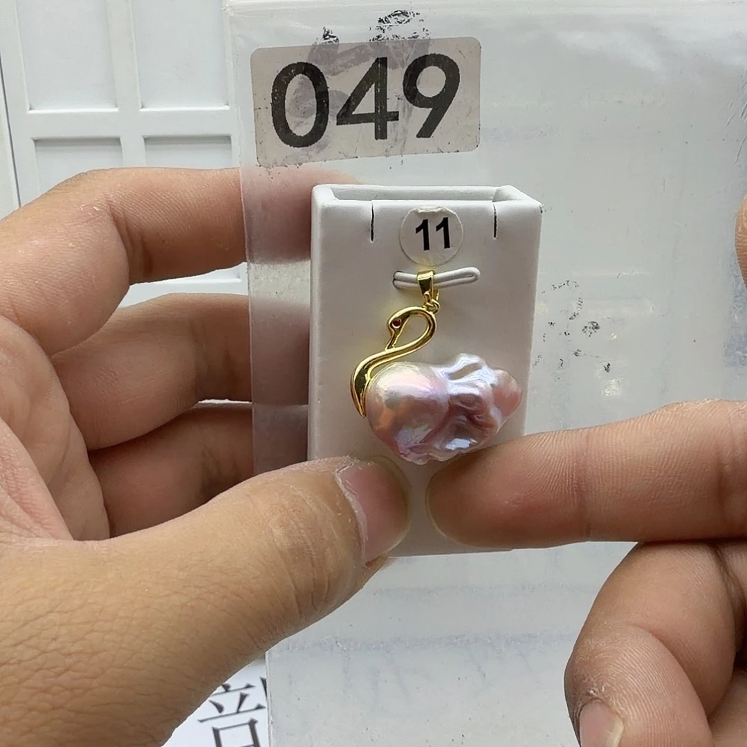 淡水珍珠颈饰合金