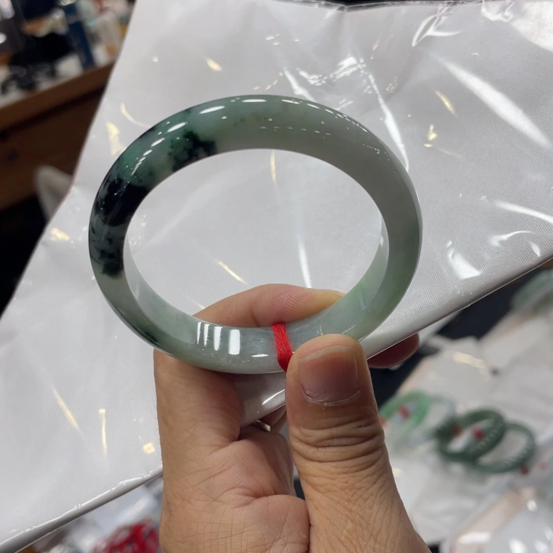 翡翠手镯未镶嵌福利手镯默认包容