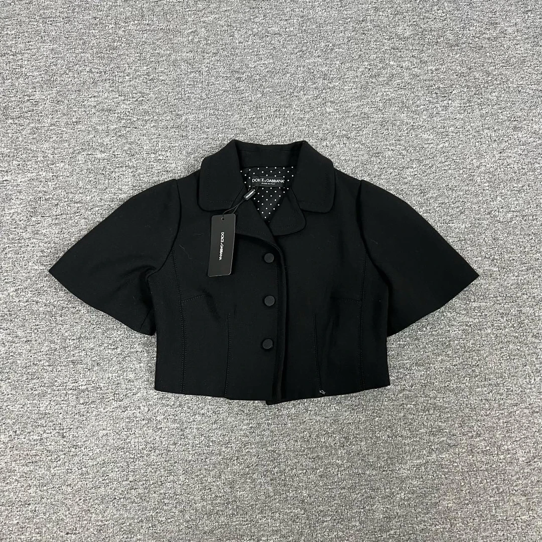 全新未使用  DG 短袖 修身上衣