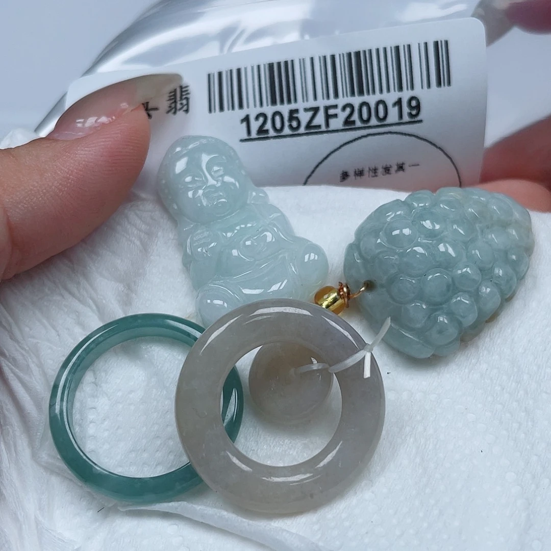 翡翠未镶嵌吊坠(不含链)