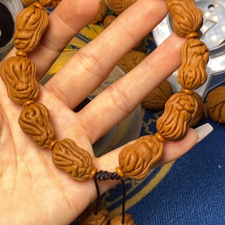 桃核吊坠秦岭龙纹桃核1