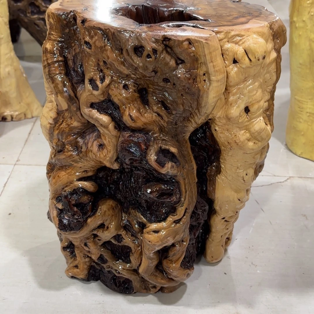 江***道龙纹鸡心枣木手工艺品