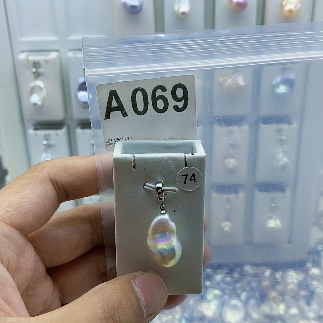 淡水珍珠合金颈饰