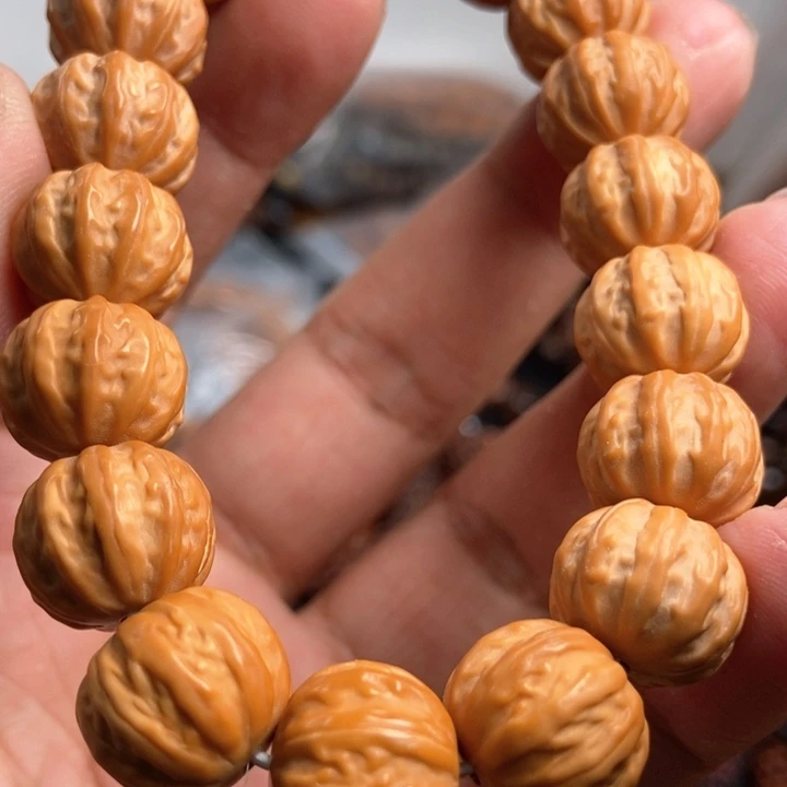 猴头核桃吊坠今天