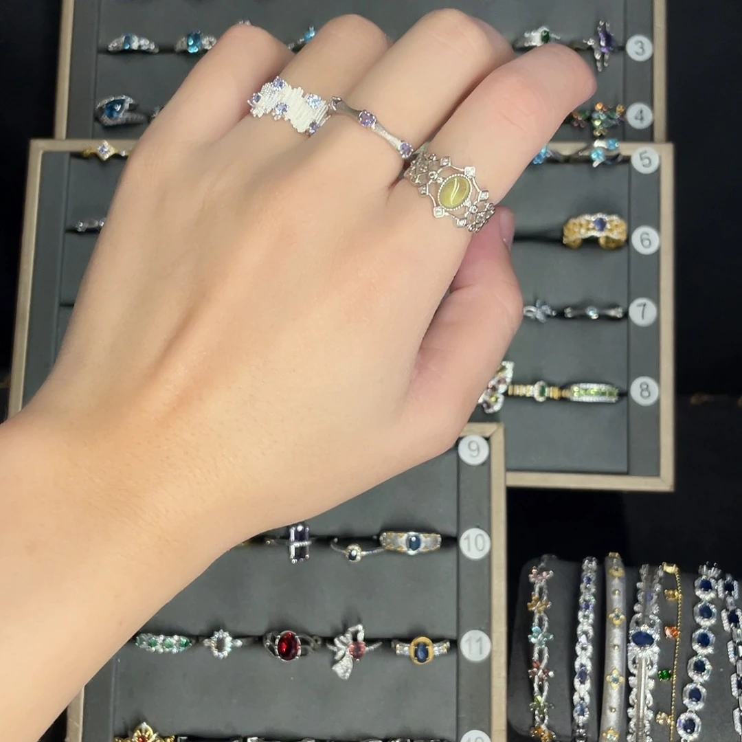 大***e坦桑石戒指银S925镶嵌拍九份