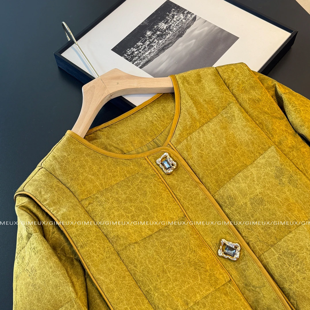 新中式复古圆领羽绒服女国风刺绣拼接毛袖轻奢气质加厚外套2025冬