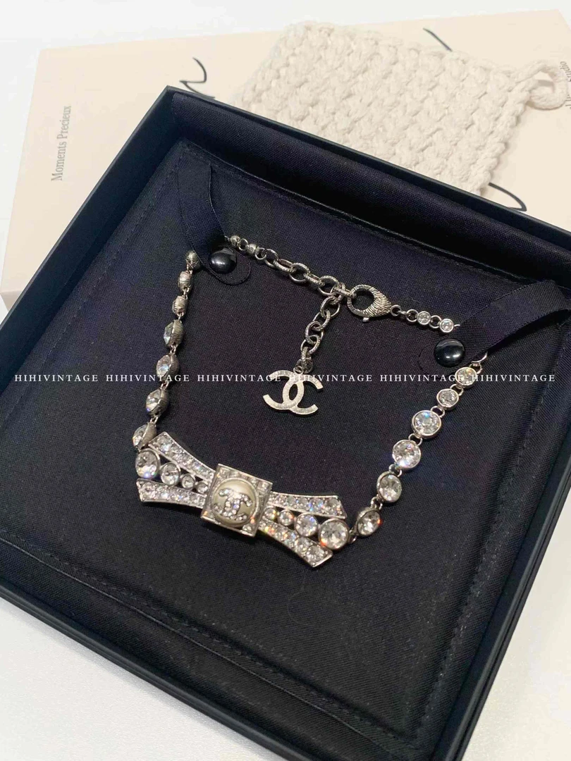 99新 Chanel/香奈儿 HIHI/23S银双C镶钻珍珠蝴蝶结项链8496298