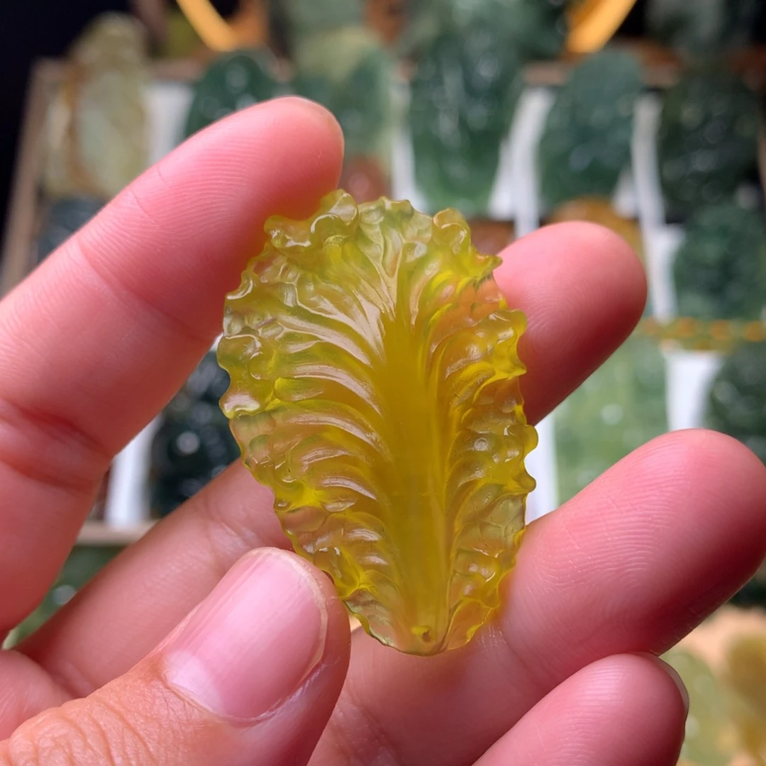 岫玉未镶嵌岫玉挂件生菜