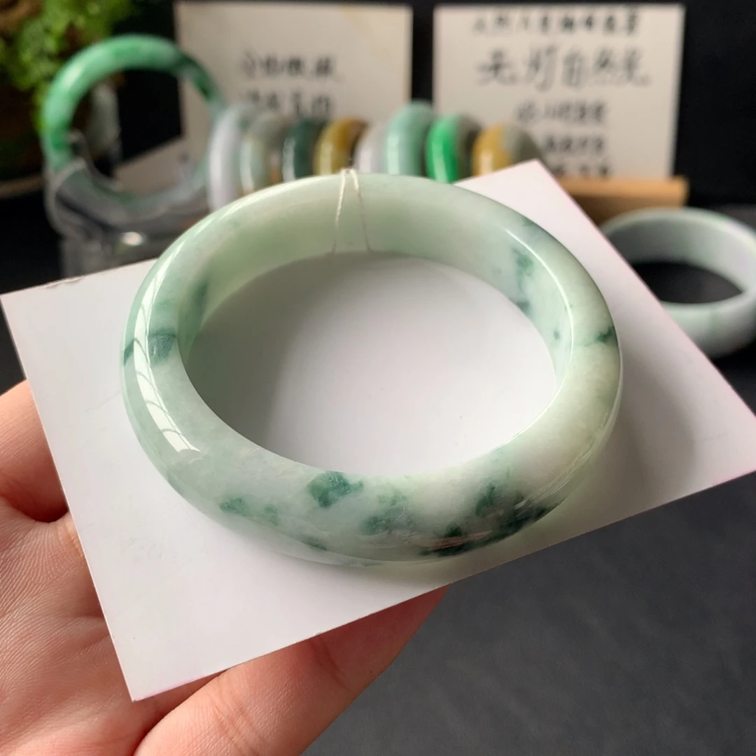 翡翠未镶嵌手镯22号53.4-12.8-8.2