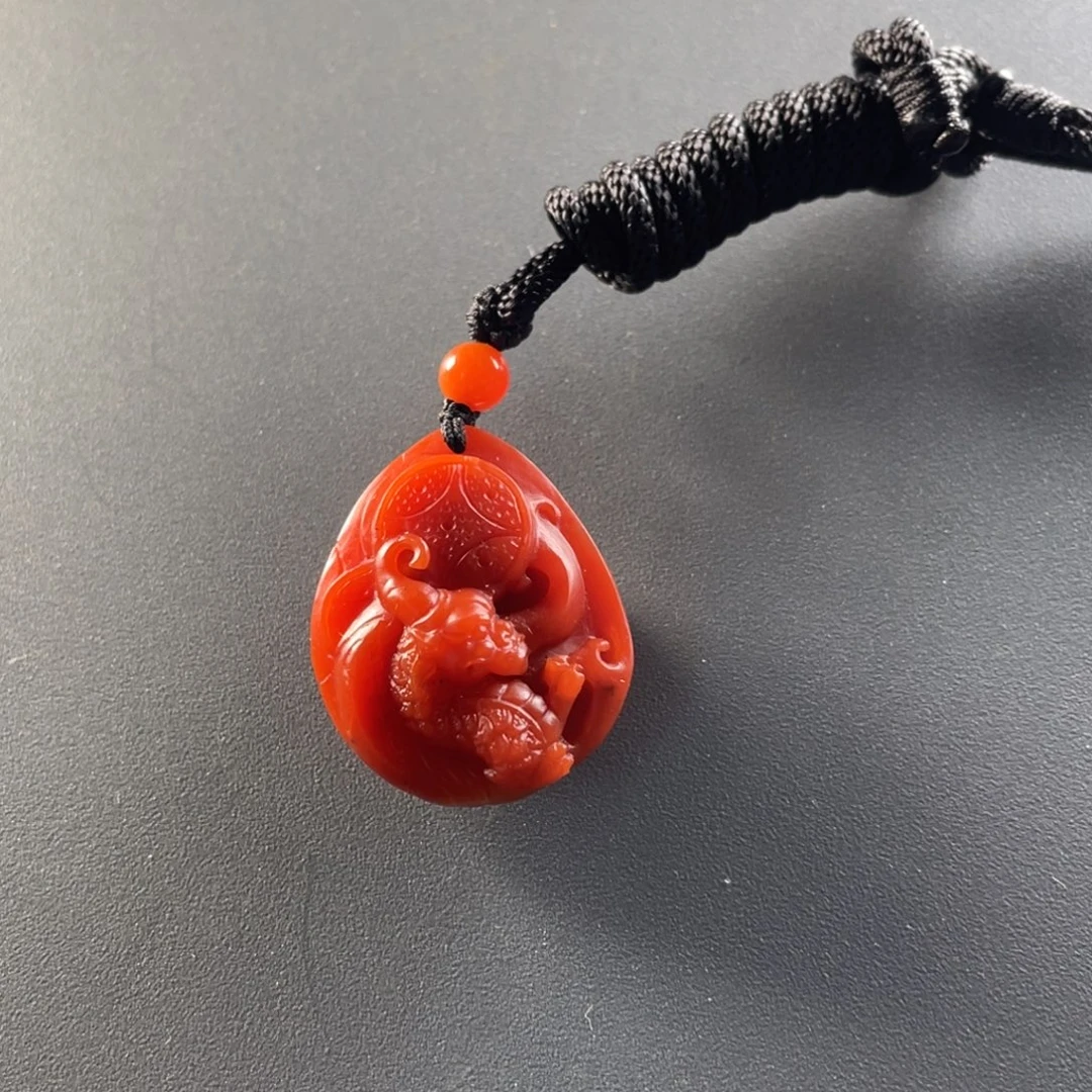 南红玛瑙未镶嵌天然原矿东山五岔路仿古貔貅吊坠
