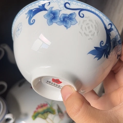 其他瓷5寸碗一个陶瓷