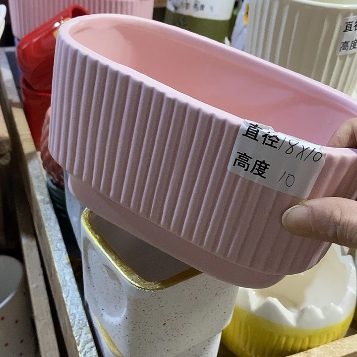 摆件陶陶盆有孔 瑕疵介意勿拍