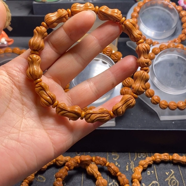 手串桃核花生手串13