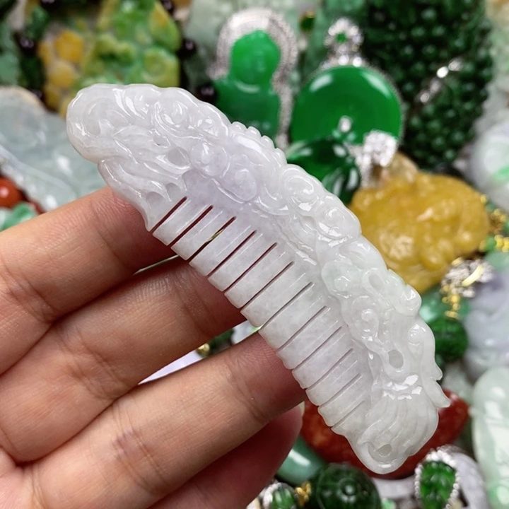 吊坠(赠链)未镶嵌翡翠