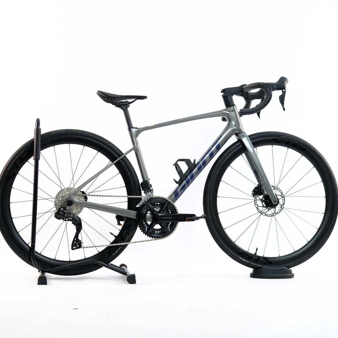 捷安特 Defy adv 1 公路自行车 S码 跨高73.3 适合165-175
