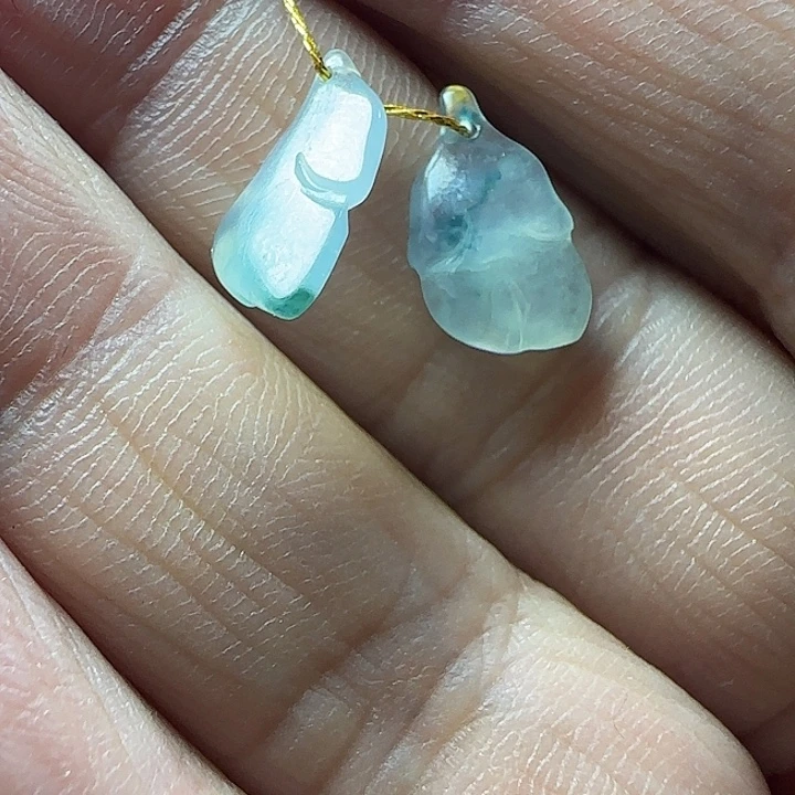 翡翠未镶嵌颈饰天然缅甸翡翠飘花叶子一对