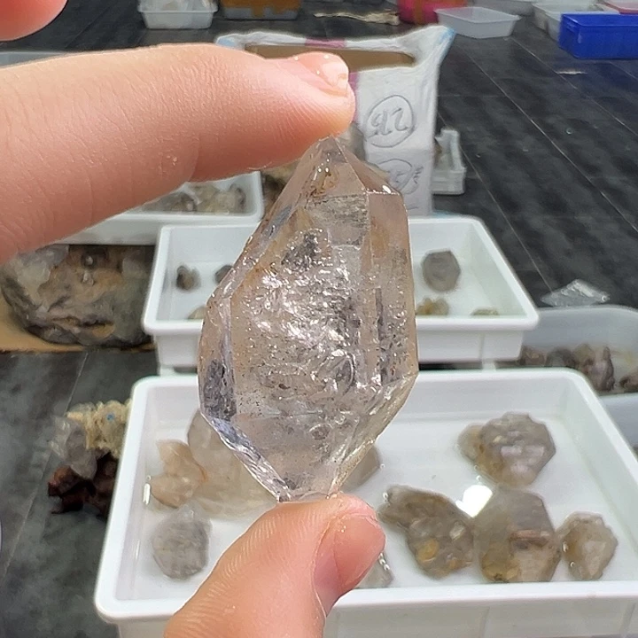 仿水晶磁石Y91闪灵