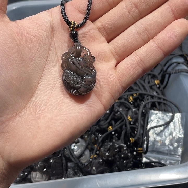 黑曜岩合金颈饰冰曜石貔貅