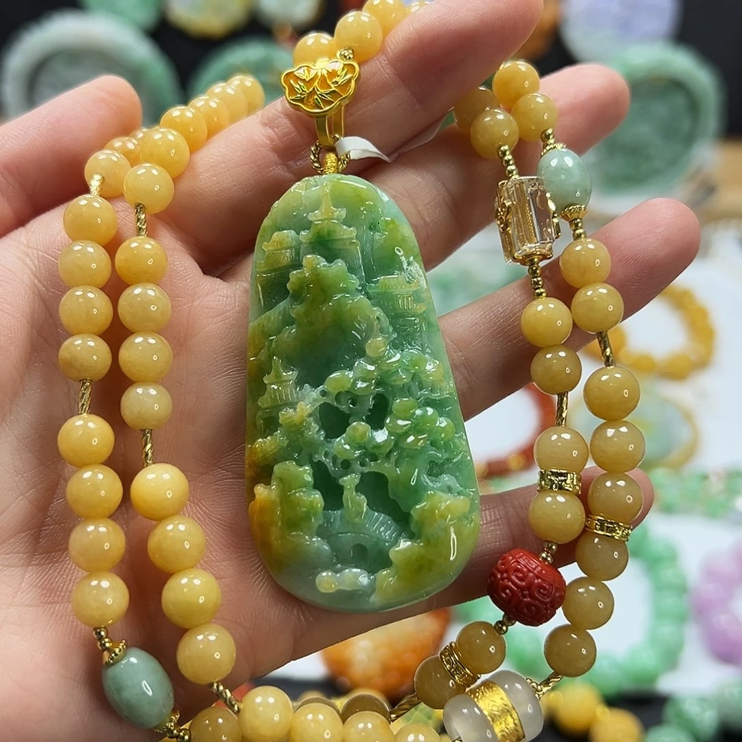翡翠未镶嵌颈饰吊坠