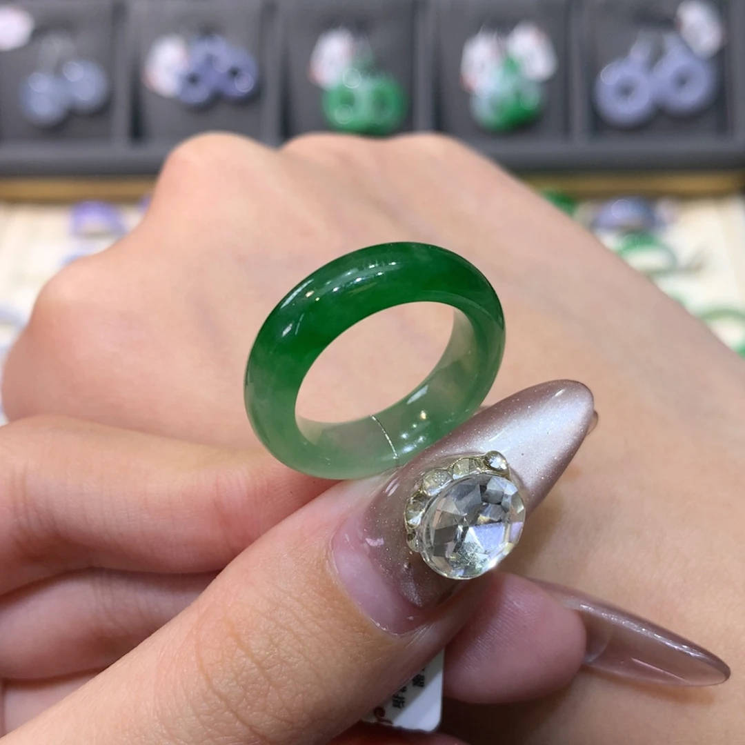 翡翠戒指未镶嵌14半山水
