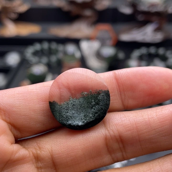 颈饰水晶未镶嵌绿幽灵圆牌定制