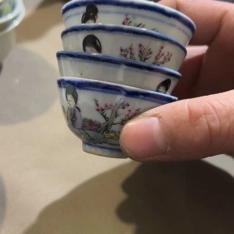 静*我想说什么我没办法不听她解释