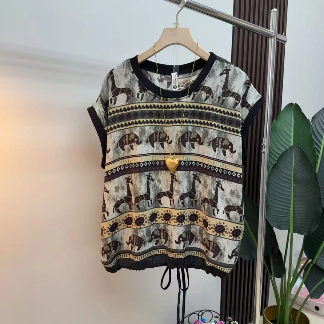 胖mm时尚气质显瘦遮肉减龄百搭韩版轻奢8630宽松潮流复古小衫