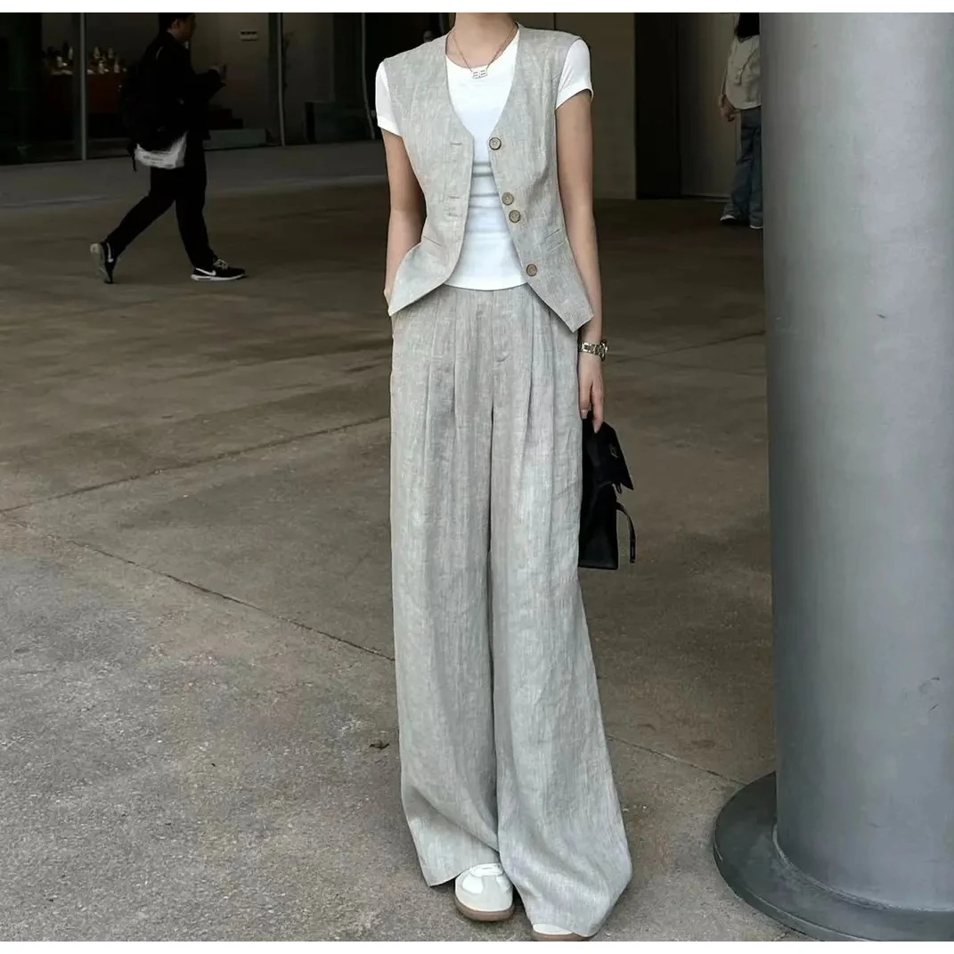 轻熟小洋装三件套装女夏季高级感休闲西装马甲纯色T恤垂感阔腿裤