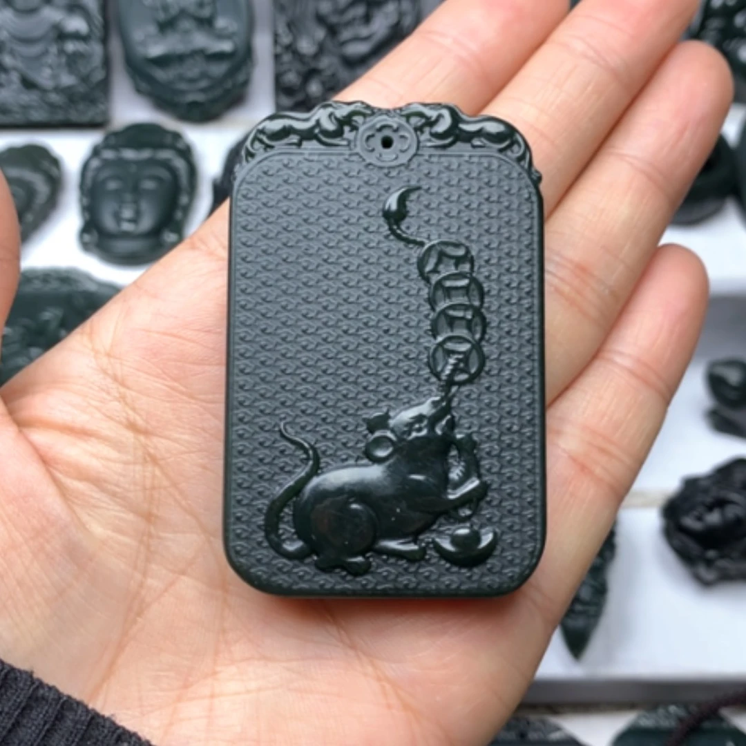 【闪购商品】和田玉颈饰未镶嵌双面雕刻