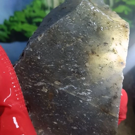 蛇纹石玉未镶嵌珠宝奇石