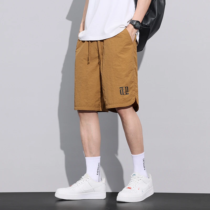 男士冰丝薄款短裤冰感男生五分裤直筒大码百搭速干休闲男裤潮爆款