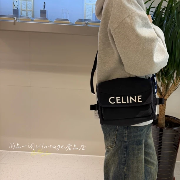 95新 Celine/思琳 尚品一阁/字母帆布邮差斜挎包