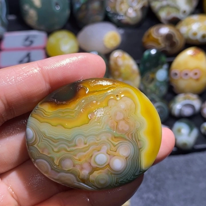玛瑙/玉髓未镶嵌珠宝奇石134